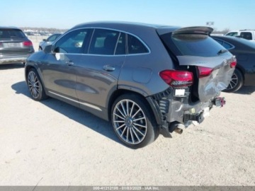 Mercedes GLA II 2022 Mercedes-Benz GLA amg 45, 2022r., 4x4, 2.0L 2.0 Benzyna 382KM, zdjęcie 3