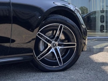 Mercedes Klasa E W214 Sedan 2.0 200 204KM 2025 E Klasa 200 4-Matic AMG 2.0 (204KM) 2025, zdjęcie 3