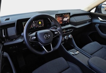 Skoda Kodiaq II SUV 2.0 TDI SCR 193KM 2024 Skoda Kodiaq Sportowa kierownica - Martwe Pole - ACC 210kmh - Podg. szyba, zdjęcie 36