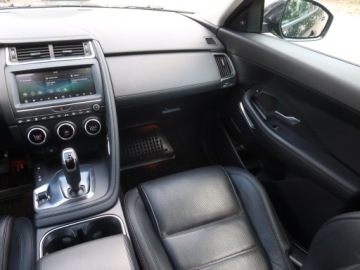 Jaguar E-Pace SUV 2.0 i4D 180KM 2020 Jaguar E-Pace D180 AWD, Salon Polska, Serwis ASO, zdjęcie 7