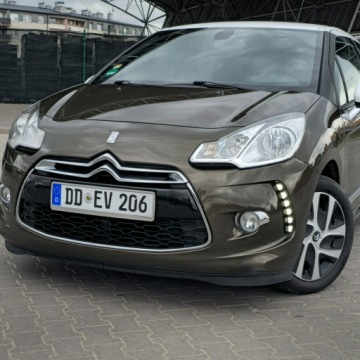 DS 3 Hatchback (Citroen) 1.2 VTi 82KM 2014 Citroen DS3 Pure Tech VTi 82 SoChic, zdjęcie 1