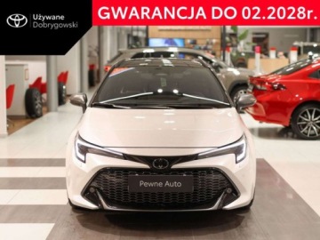Toyota Corolla XII TS Kombi Facelifting 2.0 Hybrid Dynamic Force 196KM 2024 Toyota Corolla 2.0 Hybrid GR Sport Dynamic 2.0 Hybryda 196KM