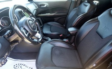 Jeep Compass II SUV 2.0 MJD 140KM 2018 Jeep Compass 2.0MultiJet 140KM 4x4 Automat LIMITED Biksenon NAVI Zero koro, zdjęcie 2