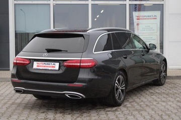 Mercedes Klasa E W213 Kombi Facelifting 2.0 220d 200KM 2022 Mercedes-Benz Klasa E Avantgarde, zdjęcie 3
