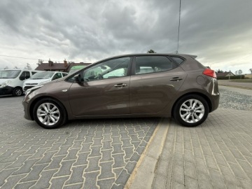 Kia Ceed II Hatchback 5d Facelifting 1.6 GDI 135KM 2017 Kia Cee'd Ceed 1.6b Lift 2017r LED Klimatyzacja, zdjęcie 9