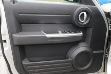 Dodge Nitro 2.8 CRD 177KM 2007 Dodge Nitro SKÓRA, klima, automat, 4x4, hak,, zdjęcie 16