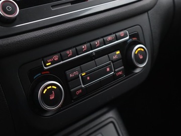 Volkswagen Tiguan I SUV Facelifting 2.0 TDI CR DPF BlueMotion 177KM 2013 VW Tiguan 2.0 TDI, Salon Polska, 174 KM, 4X4, zdjęcie 15