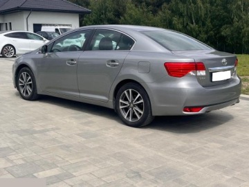 Toyota Avensis III Sedan Facelifting 2015 1.6 Valvematic 132KM 2015 Toyota Avensis 1.6 Premium 132KM 2015r, zdjęcie 4