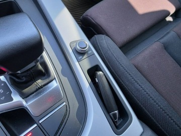 Audi A4 B9 Limousine Facelifting 2.0 40 TFSI 204KM 2022 Audi A4 Limousine 2.0 TFSI 204 KM, Automat,, zdjęcie 30