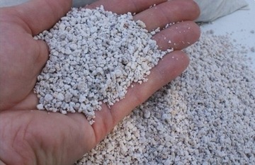 Агро Перлит рыхлый, удерживает воду 2-6мм 10л