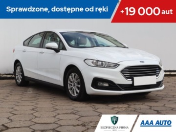 Ford Mondeo V Liftback Facelifting 2.0 EcoBlue 150KM 2020 Ford Mondeo 2.0 EcoBlue, Salon Polska, Serwis ASO