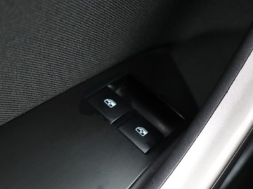 Opel Astra J Hatchback 5d 1.4 Turbo ECOTEC 140KM 2011 Opel Astra 1.4 T, Automat, Klima, Klimatronic, zdjęcie 16