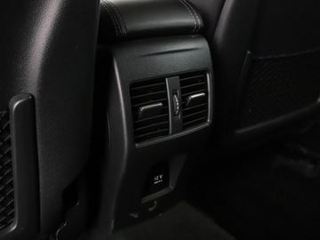 Infiniti Q30 1.5D 109KM 2016 Infiniti Q30 1.5 Diesel Premium Klimatronik, zdjęcie 33