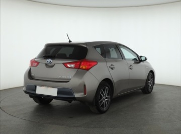 Toyota Auris II Hatchback 5d 1.8 HSD 136KM 2014 Toyota Auris Hybrid, Salon Polska, Serwis ASO, zdjęcie 4