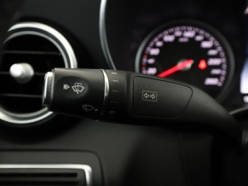 Mercedes Klasa C W205 Limuzyna 180 156KM 2018 Mercedes C 180 automat półskóra klima auto, zdjęcie 32