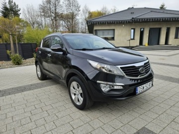 Kia Sportage III SUV 2.0 DOHC 163KM 2011 Kia Sportage 2.0 163 klimatronik, parktronik, zdjęcie 1
