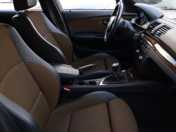 BMW Seria 1 E81/E87 2010 BMW 1 116i, Klima, Klimatronic, Tempomat, zdjęcie 8