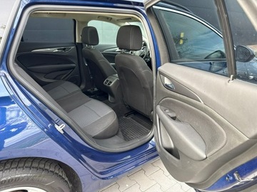 Opel Insignia II Sports Tourer Facelifting 1.5 Diesel 122KM 2021 Opel Insignia 1,5 Automat 122KM Bogate, zdjęcie 33