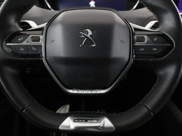 Peugeot 3008 II Crossover 1.2 PureTech 130KM 2017 Peugeot 3008 GT-line full led virtual navi kamera, zdjęcie 20