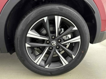 Toyota C-HR II SUV 1.8 Hybrid 140KM 2026 Od ręki - Style 1.8 Hybrid 140KM | Podgrzewane fotele!, zdjęcie 12