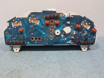 NISSAN MAXIMA A32 US 3.0 V6 PŘÍSTROJOVÁ DESKA