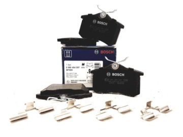 ДИСКИ BOSCH + КОЛОДКИ SEAT ALTEA LEON TOLEDO III T