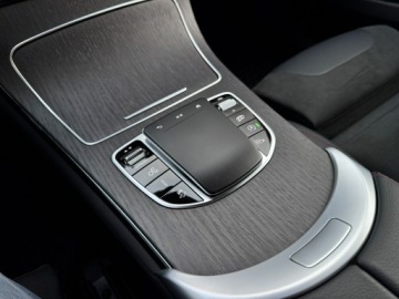 Mercedes GLC C253 SUV AMG Facelifting 3.0 43 390KM 2021 Mercedes GLC 43 AMG 4Matic 390KM. FV23%., zdjęcie 36