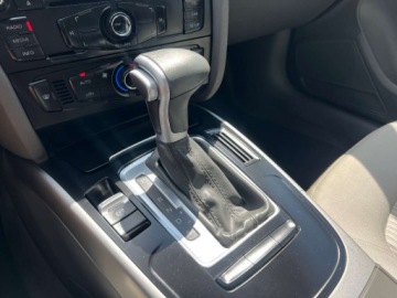 Audi A4 B8 Avant 2.0 TDI 143KM 2009 Audi a4 S-LINE AUTOMAT LEDY PARKTRONIC NAWIGACJA NOWY ROZRZAD NOWY DWUMAS, zdjęcie 9