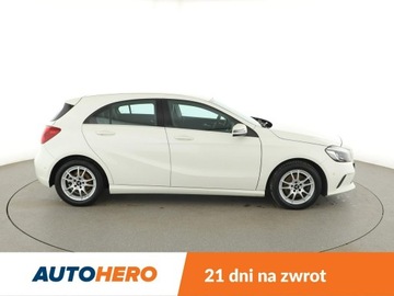 Mercedes Klasa A W176 Hatchback 5d Facelifting 180 122KM 2016 Mercedes A 180 full LED navi grzane fotele, zdjęcie 8