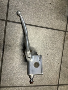 Suzuki Intrumer VS 700 Главный тормозной цилиндр передний