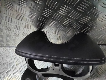 NISSAN JUKE 2018 FACELIFT STÍNÍTKO PŘÍSTROJOVÁ DESKA KŮŽE JEHLA