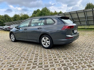 Volkswagen Golf VIII Variant 1.5 TSI 150KM 2022 VW GOLF 1.5 TSI 150 KM Salon Polska Serwisowany Dwa komplety opon, zdjęcie 5