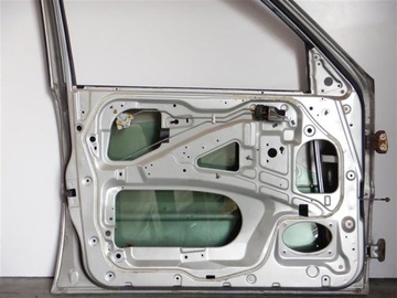 DVEŘE PŘEDNÍ LEVÉ TERRANO II FACELIFT KL0