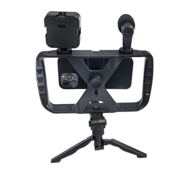 Zestaw / uchwyt selfie z pilotem na bluetooth tripod do transmisji na żywo