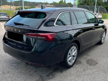 Skoda Octavia IV Liftback 1.5 TSI EVO 150KM 2025 Od ręki - Edition Selection 130 DSG 1.5 TSI mHEV 150KM / Pakiet Winter, zdjęcie 2