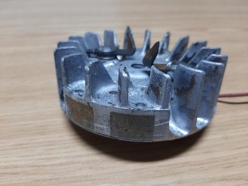 НАБОР КРЫШЕК ЗАЖИГАНИЯ НА МАГНИТНОЕ КОЛЕСО HUSQVARNA 350 MAGNETO