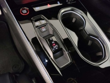 Audi A6 C8 Allroad 2.0 40 TDI 204KM 2025 AUDI A6 TDI quattro S line Avant Combi (204 KM) 2025, zdjęcie 10