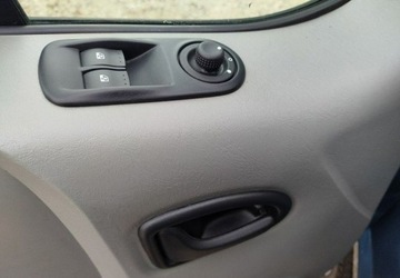 Renault Trafic II 2004 Renault Trafic Dla inwalidy Benzyna Zadbany Zarejestrowany 2.0 Benzyna, zdjęcie 24