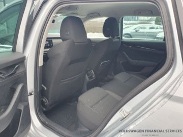 Skoda Octavia IV Kombi 2.0 TDI 150KM 2023 Skoda Octavia Ambition ! Czujniki Parkowania ! Tem, zdjęcie 9