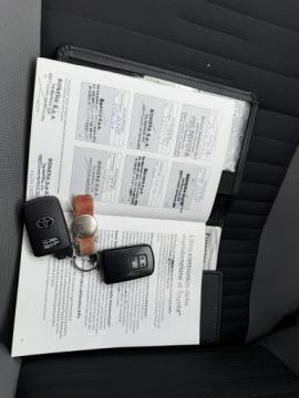 Toyota Auris II Touring Sports Facelifting 1.8 Hybrid 136KM 2017 Toyota Auris 1.8 HSD136KM Bezwypadkowy Serwisowany, zdjęcie 19