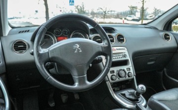 Peugeot 308 I Hatchback 5d 1.6 VTi 120KM 2011 Peugeot 308 Bezwypadkowy Lift 2011 r. Skory 1.6 Benzyna 120KM, zdjęcie 8