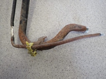 ТРУБКА ТОПЛИВНОГО БАКА TOYOTA AURIS 07- 1.4 D4D