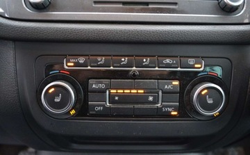 Volkswagen Tiguan I SUV Facelifting 2.0 TDI CR DPF BlueMotion 110KM 2013 Volkswagen Tiguan BEZWYPDAKOWE - serwisowany do konca - Oplacony 2.0, zdjęcie 28