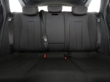 Audi A4 B9 Avant Facelifting 2.0 35 TDI 163KM 2021 Audi A4 Avant mHEV S-Tronic full LED panorama navi, zdjęcie 17