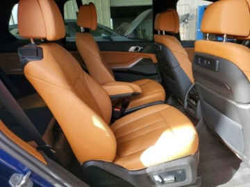 BMW X7 2022 BMW X7 2022 BMW X7 M50I 4.4 Benzyna 523KM, zdjęcie 11