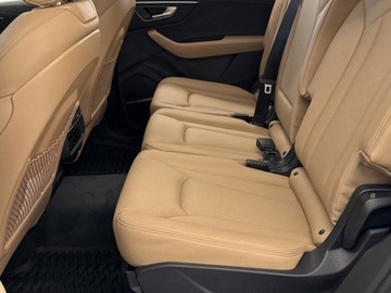 Audi Q7 II 2025 AUDI Q7 55 TFSI e quattro S Line Suv 3.0 (394KM) 2025, zdjęcie 14