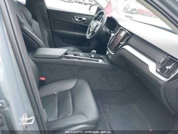 Volvo S60 III 2024 Volvo S60 B5 2024, od ubezpieczalni 2.0 Benzyna 247KM, zdjęcie 6