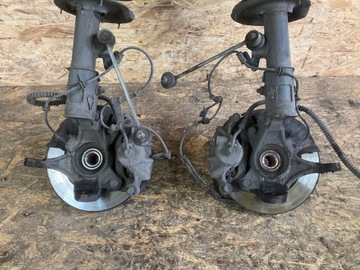 Амортизатор поворотный кулак ПРАВЫЙ HYUNDAI I20 08-12 1.2 16v