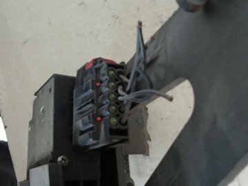 FORD FUSION ZÁMEK DVEŘE PRAVÝ ZADNÍ