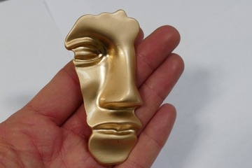 Broszka spinka złota twarz głowa